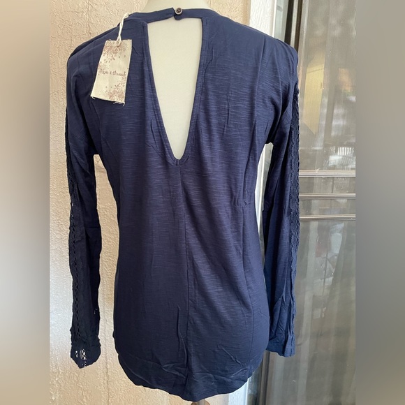 Cute Navy Top - Picture 8 of 8